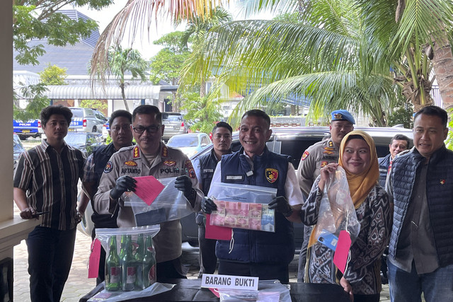 Jumpa pers kasus prostitusi di Gunung Kemukus Sragen. Foto: Intan Alliva Khansa/kumparan