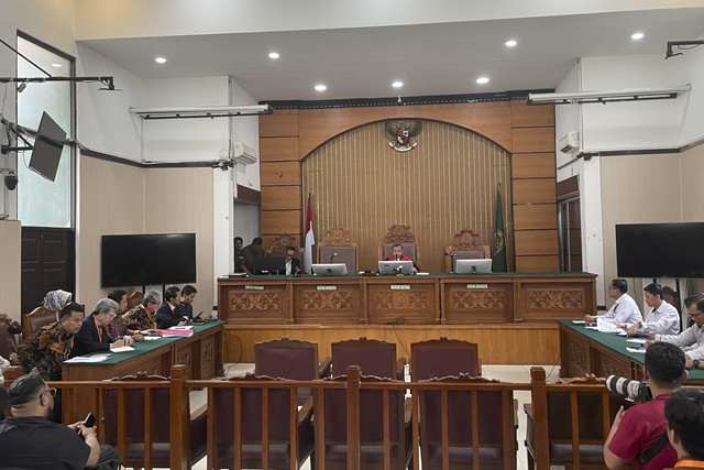 Sidang perdana gugatan praperadilan Sekjen PDIP Hasto Kristiyanto melawan KPK, di Pengadilan Negeri Jakarta Selatan, Rabu (5/2/2025). Foto: Fadhil Pramudya/kumparan