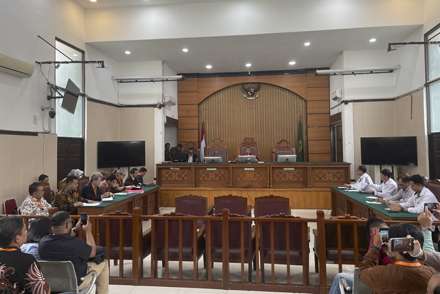 Sidang perdana gugatan praperadilan Sekjen PDIP Hasto Kristiyanto melawan KPK, di Pengadilan Negeri Jakarta Selatan, Rabu (5/2/2025). Foto: Fadhil Pramudya/kumparan