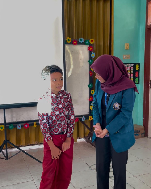 Edukasi Mitigasi Bencana Gempa Bumi oleh Khayimas Atha Chisbaini