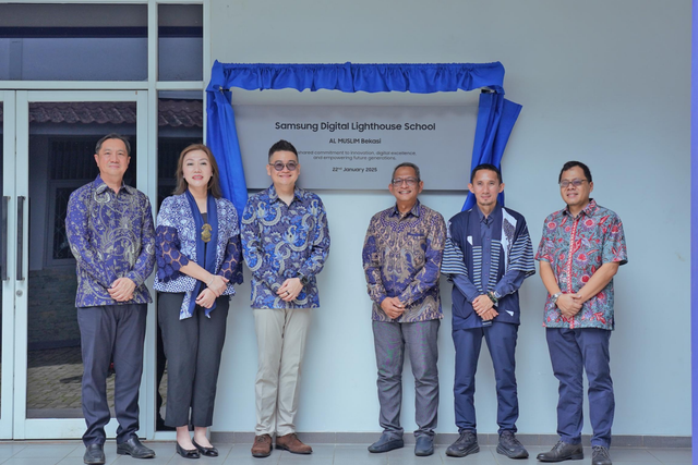 Samsung saat inagurasi program Samsung Digital Lighthouse School di Al Muslim Bekasi. Foto: Dok. Samsung