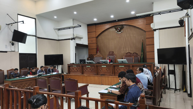 Sidang lanjutan praperadilan Sekjen PDIP Hasto Kristiyanto di Pengadilan Negeri Jakarta Selatan, Kamis (6/2/2025).  Foto: Jonathan Devin/kumparan