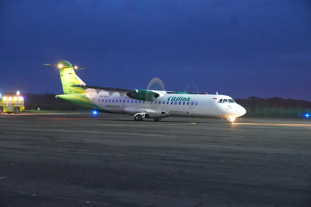 Penerbangan perdana Way Kanan - Jakarta dengan maskapai penerbangan Citilink di Bandara Gatot Soebroto Way Kanan | Foto: Diskominfotik Lampung