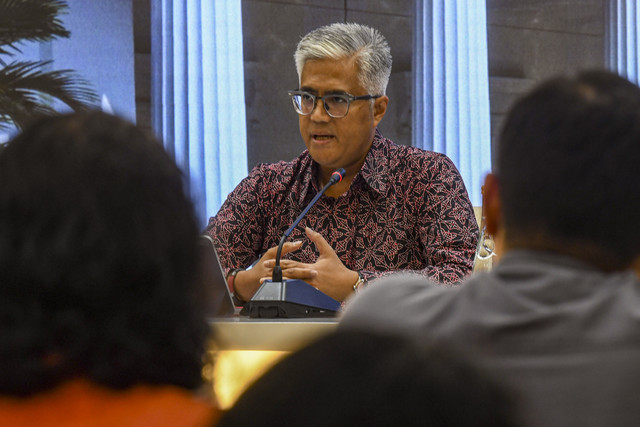 Kementerian Luar Negeri (Kemlu) menggelar konferesi pers di Gedung Pancasila, Kantor Kemlu, Jakarta Pusat, Jumat (7/2/2025). Foto: Muhammad Adimaja/ANTARA FOTO