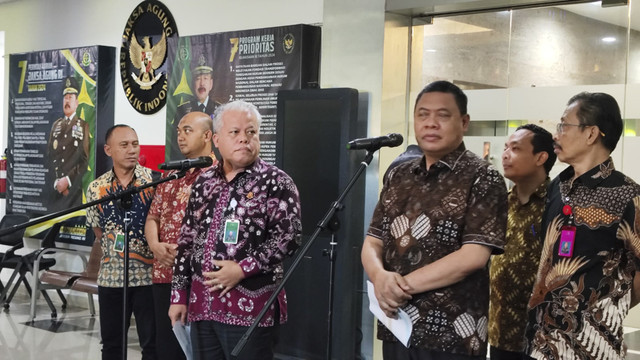 Jumpa pers Kejagung terkait perkembangan kasus korupsi Jiwasraya, Jumat (7/2/2025). Foto: Jonathan Devin/kumparan