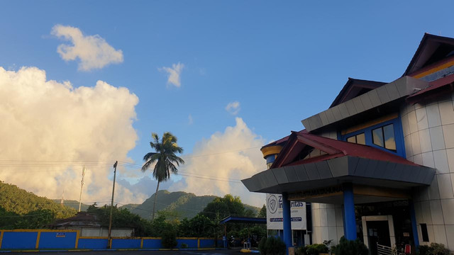 Kantor Pelayanan Pajak Pratama Tahuna, Kabupaten Kepulauan Sangihe, Sulawesi Utara (Sumber: Penulis)