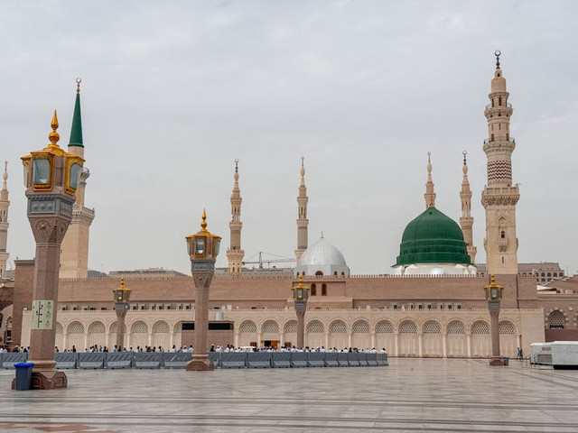 Ilustrasi sejarah pembangunan Masjid Nabawi. Foto: Pexels.com/Aamir Nazir