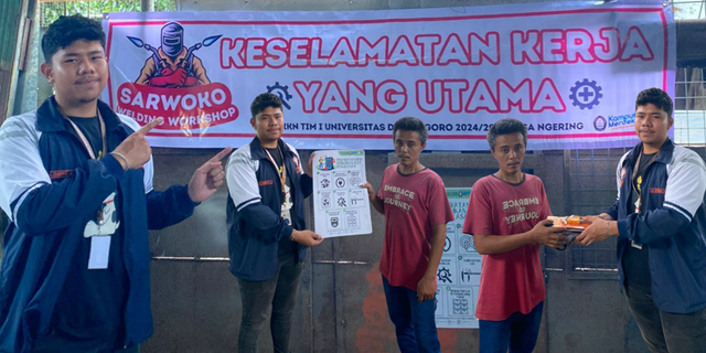 Pemberian Poster dan Alat Perawatan Pengelasan Kepada Bengkel las di Desa Ngering