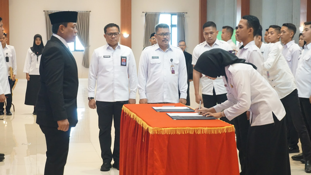 Lantik 18 PejabatKakanwil Ditjenpas Jateng Kembangkan Potensi Yang Ada