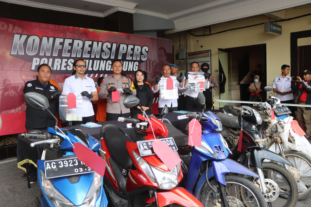 Polres Tulungagung Berhasil Mengungkap 6 Kasus Curanmor Amankan 5 Tersangka