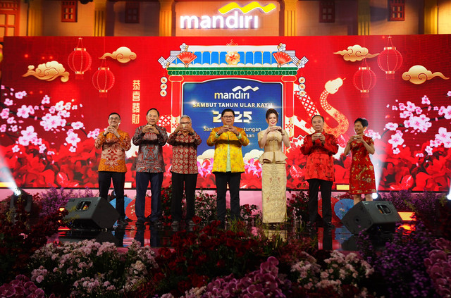 Bank Mandiri mengikuti malam puncak Perayaan Imlek 2025 bersama Nasabah di Jakarta, Senin (10/2). Foto: Dok. Bank Mandiri