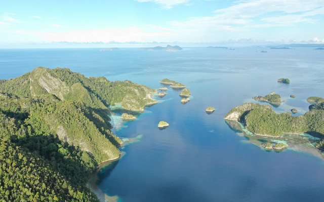 Pantai Kasap. Foto hanya ilustrasi, bukan tempat sebenarnya. Sumber pexels.com/Ditras Family