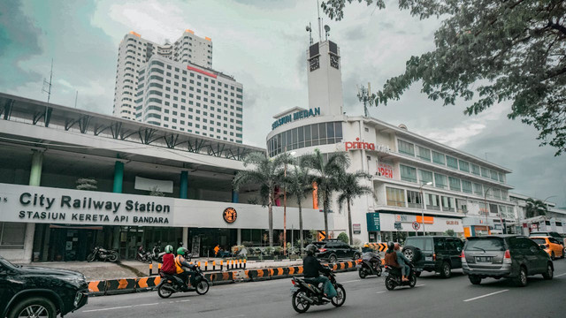 Tempat wisata di Medan yang gratis. Foto pemandangan Kota Medan. Sumber: Pexels/Nurul Hasanah