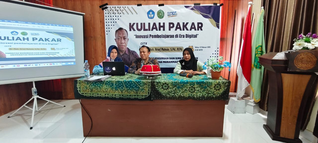 Ketua LP3M Unismuh Makassar Dr Muh Arief Muhsin saat menjadi Pemibacara Kuliah Pakar di Universitas Muhammadiyah Buton 