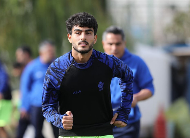 Reza Ghandipour, pemain Timnas Iran U-20. Foto: Instagram @paykansportclub