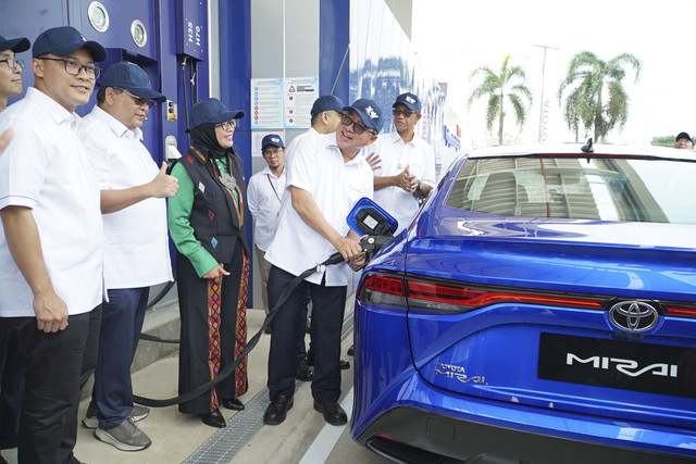 PT Toyota Indonesia Motor Manufacturing (TMMIN) meresmikan fasilitas Hydrogen Refueling Station (HRS) di Karawang, Jawa Barat (11/2/2025). Foto: dok. Toyota