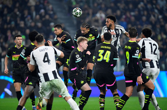 Juventus vs PSV dalam laga leg pertama playoff Fase Gugur Liga Champions 2024/25 di Allianz Stadium, Italia, pada Rabu (12/2) dini hari WIB. Foto: REUTERS/Massimo Pinca