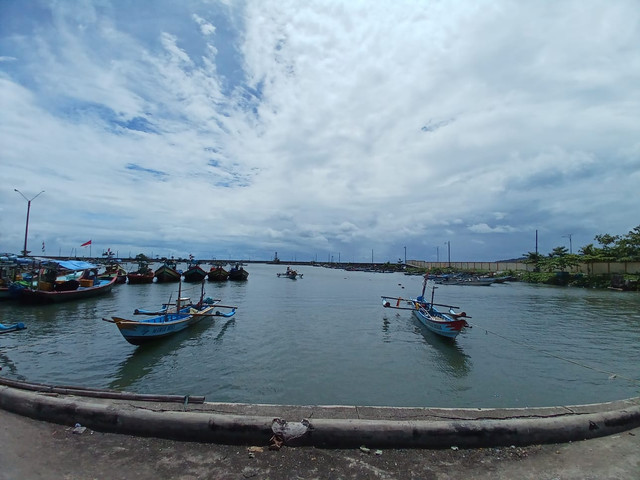 Pelabuhan Perikanan Samudera Cilacap (dokumentasi pribadi)