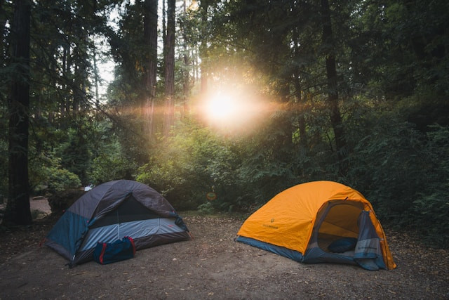 Masada Camping Ground. Foto Hanya Ilustrasi, Bukan Sebenarnya. Sumber Foto: Unsplash.com/Peter Vanosdall