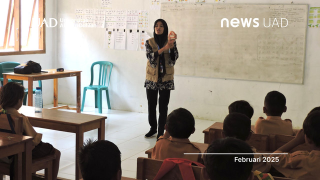 Penyuluhan Kesehatan Gigi untuk Siswa SD Inpres Nanga Na’e oleh KKN Anak Bangsa X UAD (Dok. Daffa)