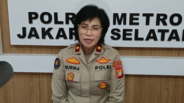 Kasie Humas Polres Metro Jakarta Selatan Kompol Nurma Dewi saat Menyampaikan Pernyataan Pers di Kantornya. Foto: Aprilandika Pratama/kumparan