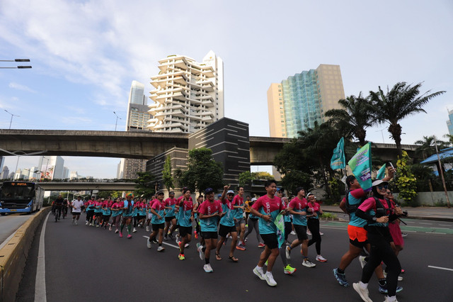 Keseruan Fun Run di Kawasan CFD Sudirman. Foto: kumparan