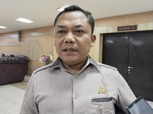 Anggota Komisi II DPRD Provinsi Lampung dari Fraksi PDIP, Solihin atau yang akrab disapa Gus Coing | Foto : Eka Febriani / Lampung Geh