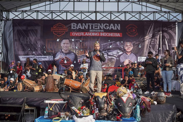 Bendahara umum Partai Demokrat, Renville Antonio. Foto: Instagram/@renvillepd