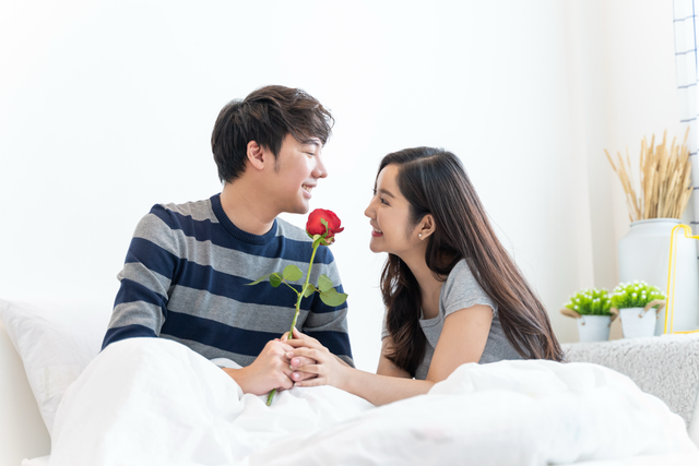 Buat Valentine lebih seru dengan cashback BRImo. Foto: Dok. shutterstock