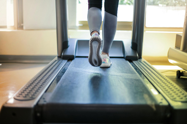 Ilustrasi Rekomendasi treadmill di bawah 2 juta. Foto: Pexels.com/Andrea Piacquadio