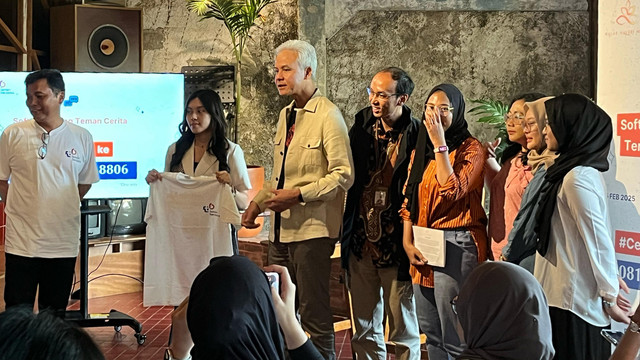 Pendiri Yayasan Nananu (Nalar, Naruni, Nurani) Ganjar Pranowo dalam acara soft launching Taman Cerita di Kopikina, Jakarta Selatan, Sabtu (15/2). Foto: Alya Zahra/kumparan 