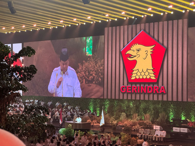 Prabowo menyampaikan pidato pada HUT Partai Gerindra. Sumber Foto: Luthfi Humam/kumparan