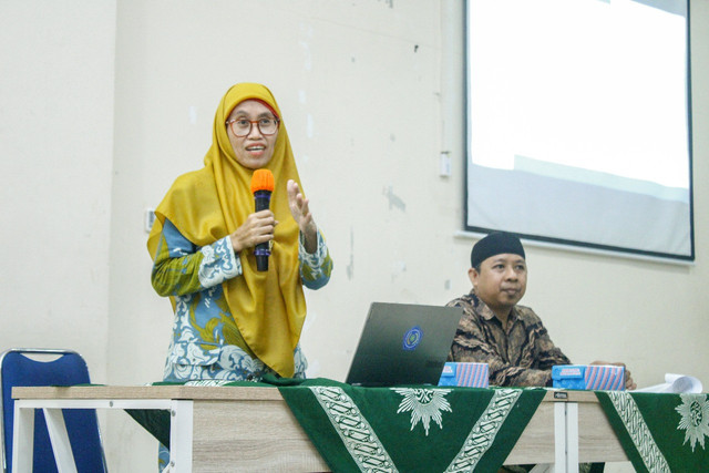 Dekan Fakultas Agama Islam (FAI) Universitas Muhammadiyah (Unismuh) Makassar Dr Amirah Mawardi SAg, MSi 