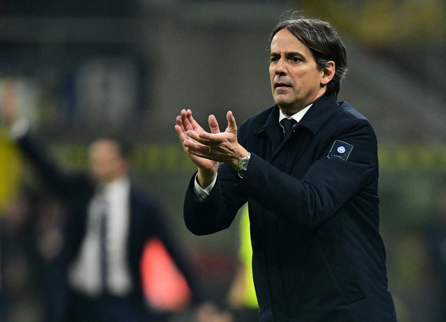 Simone Inzaghi, pelatih Inter Milan. Foto: REUTERS/Daniele Mascolo