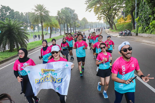 Fun Run teman kumparan Running Club di CFD Bintaro, Minggu (16/2). Foto: kumparan