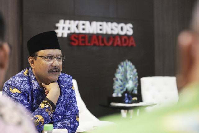 Menteri Sosial Saifullah Yusuf (Gus Ipul) bertemu Bupati Mesuji terpilih, Elfianah. Foto: Dok. Kemensos