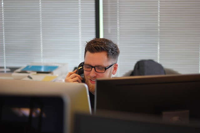 Customer Retention Canvassing adalah. Foto hanya ilustrasi, bukan tempat sebenarnya. Sumber: Unsplash/Berkeley Communications