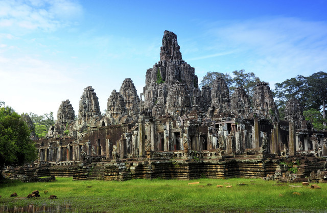 Ilustrasi candi Prasat Ta Muen Thom. Foto: karinkamon/Shutterstock