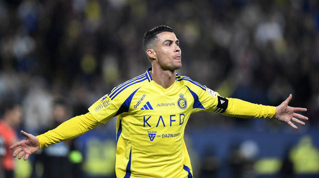 Cristiano Ronaldo saat membela Al-Nasr. Foto: Stringer/REUTERS