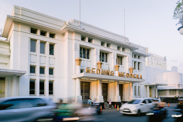 Ilustrasi Sejarah Kota Bandung dan Peranannya dalam Sejarah Indonesia, Foto: Pexels/Dee Onederer