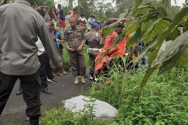 Penemuan mayat perempuan di Tanah Datar, Sumbar, Rabu (19/2/2025). Foto: Istimewa