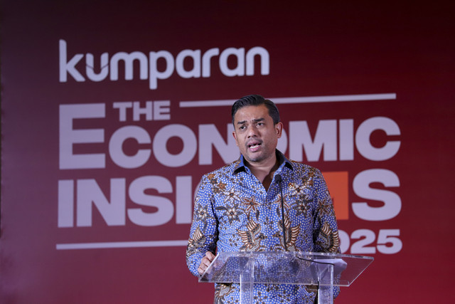 Menteri UMKM Maman Abdurrahman memberikan sambutan pada acara kumparan The Economic Insights 2025 di The Westin, Jakarta, Rabu (19/2/2025). Foto: Jamal Ramadhan/kumparan