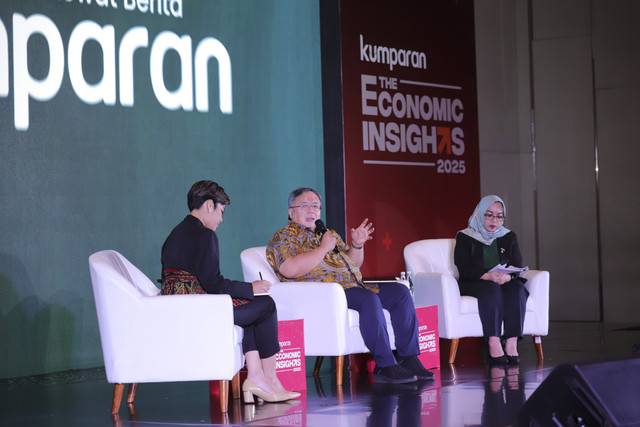 Suasana diskusi panel pada acara kumparan The Economic Insights 2025 di The Westin, Jakarta, Rabu (19/2/2025). Foto: Jamal Ramadhan/kumparan