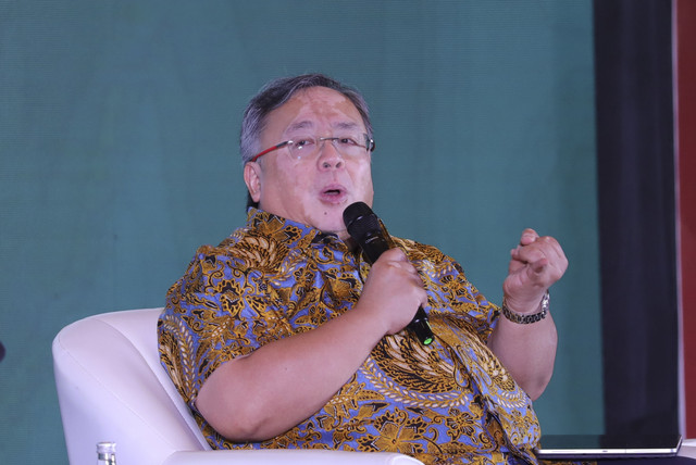 Penasihat Presiden Bidang Ekonomi dan Pembangaunan Nasional Bambang Brodjonegoro menjadi pembicara kumparan The Economic Insights 2025 di The Westin, Jakarta, Rabu (19/2/2025). Foto: Jamal Ramadhan/kumparan