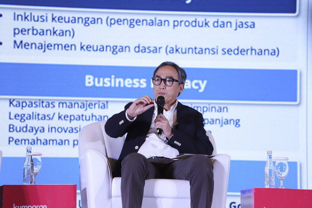 SVP Micro Business Development Division BRI Dani Wildan menjadi pembicara kumparan The Economic Insights 2025 di The Westin, Jakarta, Rabu (19/2/2025).
 Foto: Jamal Ramadhan/kumparan