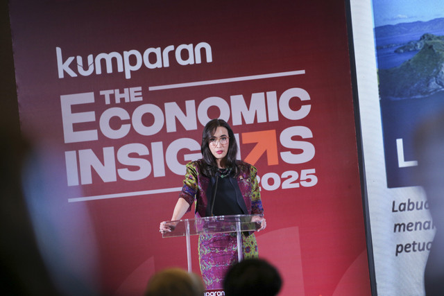 Menteri Pariwisata Widiyanti Putri Wardhana memberikan sambutan pada acara kumparan The Economic Insights 2025 di The Westin, Jakarta, Rabu (19/2/2025). Foto: Aditia Noviansyah/kumparan