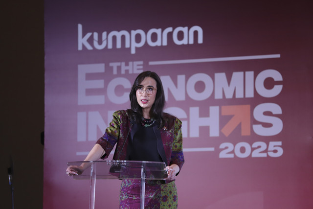 Menteri Pariwisata Widiyanti Putri Wardhana memberikan sambutan pada acara kumparan The Economic Insights 2025 di The Westin, Jakarta, Rabu (19/2/2025). Foto: Jamal Ramadhan/kumparan