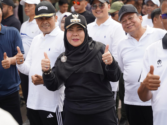 Wali Kota dan Wakil Wali Kota Bandar Lampung terpilih, Eva Dwiana dan Deddy Amarullah saat mengikuti gladi bersih pelantikan kepala daerah | Foto : Ist