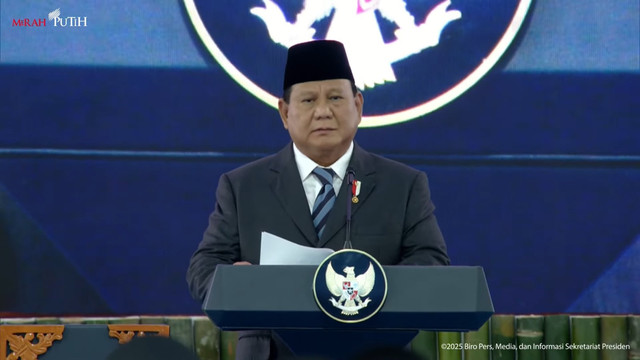 Presiden Prabowo Subianto memberikan sambutan usai melantik Kepala Daerah di Istana Negara, Jakarta, Kamis (20/2/2025). Foto: Youtube/Sekretariat Presiden