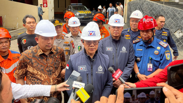 Karo Dokpol Pusdokkes Polri Brigjen Nyoman Eddy Purnama saat diwawancara di glodok plaza, Jakarta Barat, jumat (21/2). Foto: Rayyan Farhansyah/kumparan